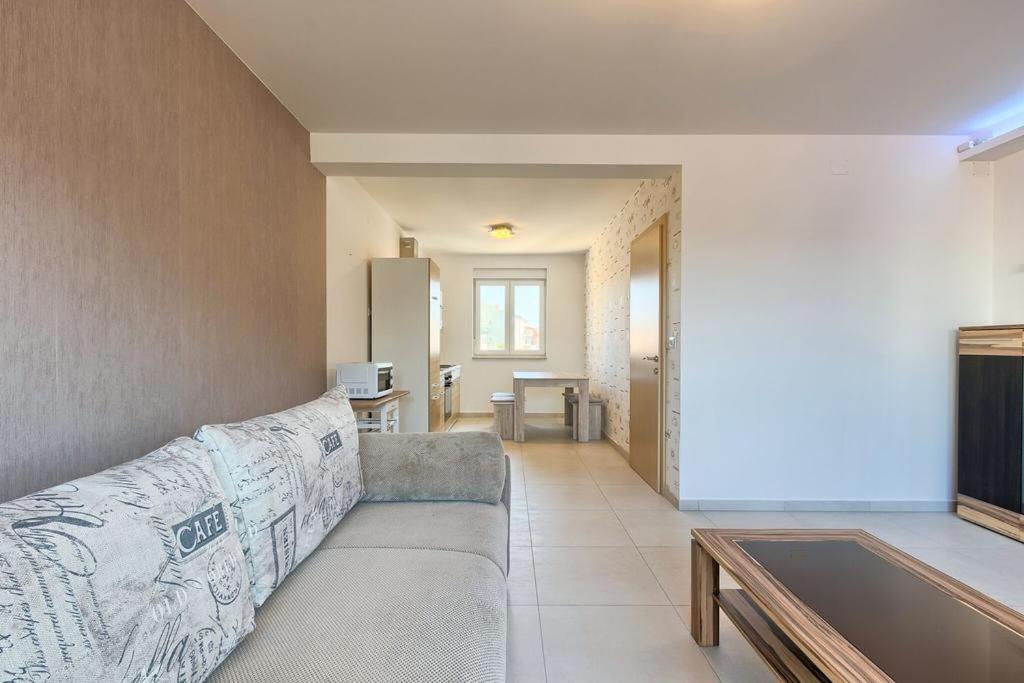 Lovely Fazana Apartments 400M From The Sea Εξωτερικό φωτογραφία